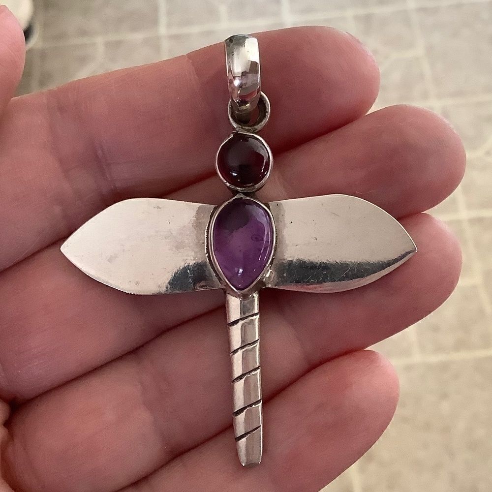 𝅺STERLING SILVER 925 AMETHYST DRAGONFLY PENDANT​​